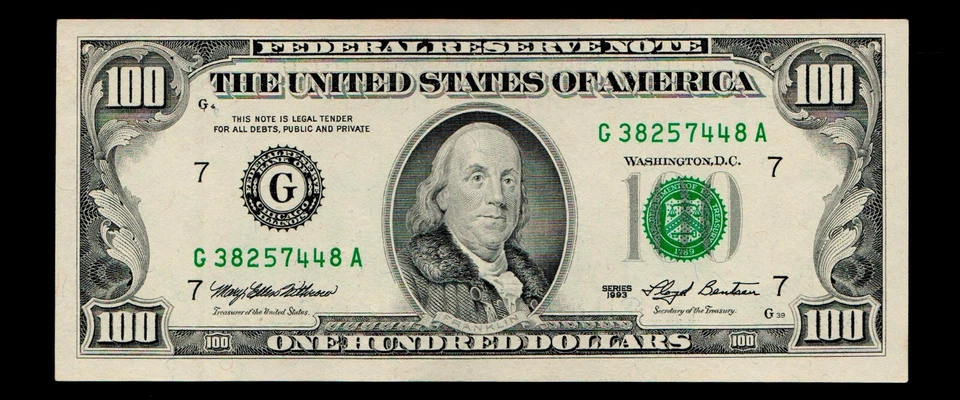 1993 $100 Federal Reserve Note Chicago Almost Uncirculated - Image 1 of 2