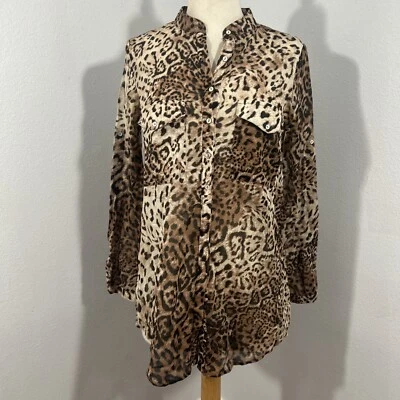 Camisa básica Zara para mujer extra pequeña de algodón con estampado de animales con botones Foto 1 de 4