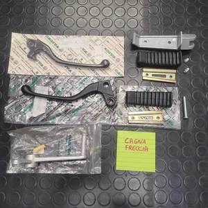 Blocco stock ricambi moto CAGIVA FRECCIA 50 125 nuovi originali OEM - Picture 1 of 4