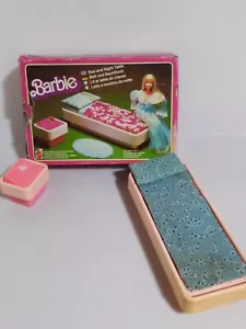 Barbie Letto E Tavolino Da Notte Con Scatola Mattel Vintage - Bild 1 von 11