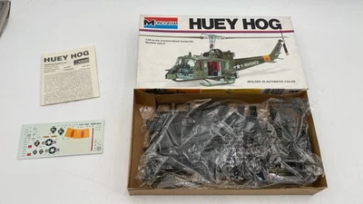  MNG5201 Monogram Huey Hog 1/48 kit di montaggio elicottero militare - Immagine 1 di 2
