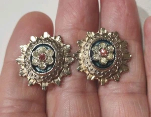 Vintage Silver Tone Enamel Rhinestone Flower Screw Back Earrings, 1", H69 - Picture 1 of 3