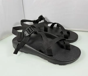 Chaco Z/2 Herren Größe 12 schwarz auf schwarz Wandern Trekking Outdoor klassische Sandalen - Bild 1 von 9