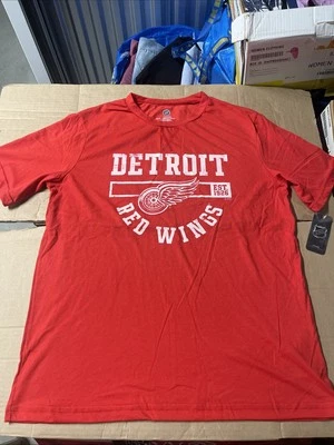 Detroit Red Wings NFL Men Tshirt XL - Image 1 of 4