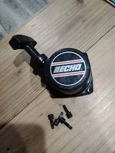 Conjunto de arranque de retroceso recortadora OE Echo GT200 R con tornillos - Imagen 1 de 6