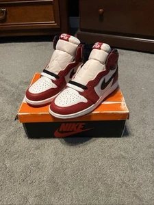 Jordan 1 Retro High OG GS size 4y Varsity Red Chicago Lost & Found FD1437-612 - Picture 1 of 12