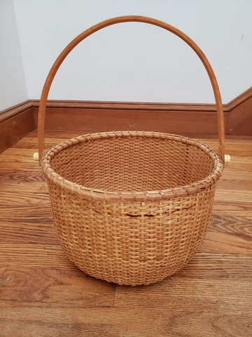 Vintage Large 10" Round Nantucket Basket Cover