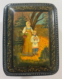 Vintage russische Lack handbemalt aufklappbar Schmuckschatulle signiert, 3"x2 1/2" - Bild 1 von 11