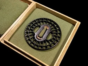 Momoyama period. Delicate openwork with a tethered wild goose design Iron Tsuba - Picture 1 of 10