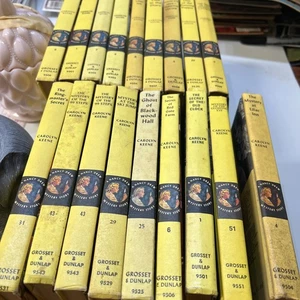 Vintage Nancy Drew Book Lot 1960-1970's  Vintage Books-Read - Imagen 1 de 3