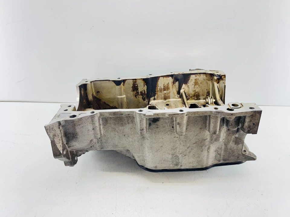 2011-2017 Lexus CT200h OEM 1.8L Engine Upper Oil Pan OEM - Image 1 of 4