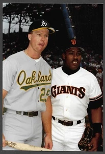 1990 ASG Mark McGwire & Kevin Mitchell 4 x 5-3/4 ORIGINAL SNAPSHOT PHOTO #30 - Picture 1 of 1