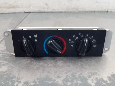 2006 Jeep Wrangler TJ Rubicon 4x4 Climate Control Panel #1793 M2 - Image 1 of 4