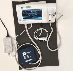 Welch Allyn Connex Spot Vital Signs Monitor 71WT NUOVO CON SCATOLA, Nonin SpO2, Polsino e Temp - Foto 1 di 12
