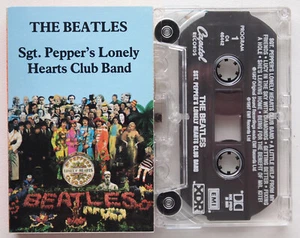 THE BEATLES - SGT. PEPPER'S (CAPITOL C446442) LATE 80s USA CASSETTE REISSUE - Picture 1 of 3