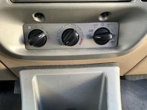 OEM Climate Control Heat/ACOEM Temperature Control Front 2 Door Sport Package  0 - Picture 1 of 12