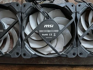 MSI DC 12V 12025L PC Fans (4 Fans) - 3 pin connector - Afbeelding 1 van 4