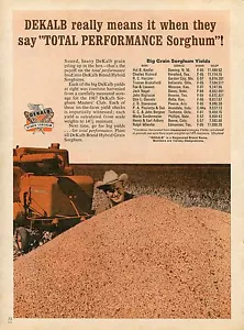 Pubblicità stampa sorgo ibrido Dekalb 1968 con trattore combinato MF Massey Ferguson - Foto 1 di 1