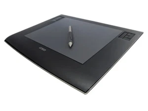 WACOM Intuos A4 Tablette graphique + Stylet + souris - Photo 1/6