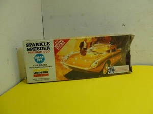 Lindberg Sparkle Speeder Ferrari 250 3 Cars Snap-Fit 1/32 Scale #6403 - Picture 1 of 4