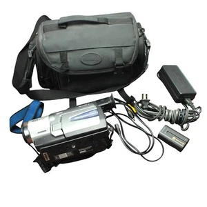 Sony Handycam Vision CCD-TRV58 NTSC Hi8 Video8 Camcorder /w Charger 2 Batteries - Bild 1 von 12