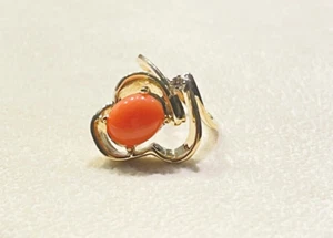 Genuine 14k Yellow Gold Oval Cabochon Natural Hawaiian Salmon Diamond Coral Ring - Picture 1 of 8