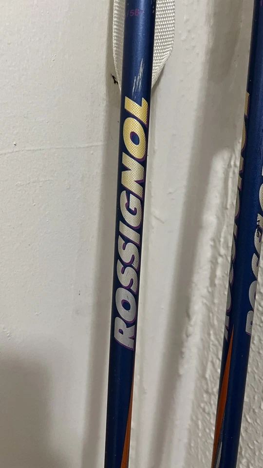 Bastones de esquí vintage Rossignol 145 cm 58" hechos en Italia azul esquí retro Foto 1 de 4