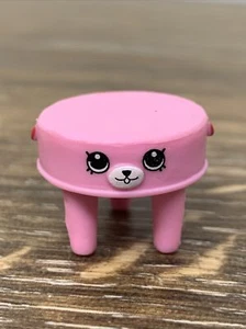 Shopkins Happy Places Puppy Parlor #17 Beistelltisch Rosa Hundetisch Mini - Bild 1 von 6