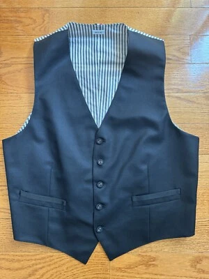 Thom Browne Men’s Vest - Size 3 - Image 1 of 4