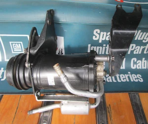 1969-70 Chevy Small Block SBC A/C Air Conditioner A6 Compressor & brackets bolts - Picture 1 of 24