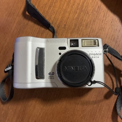 Minolta DIMAGE S404 4.0 MP Digital Camera- Silver TESTED Working Point Shoot VTG - Image 1 of 4