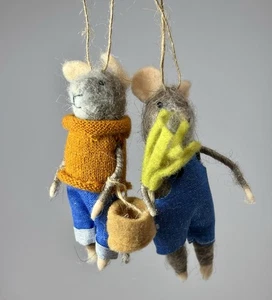 2 Felted Wool Micr Ornaments Bendable Arms & Tails  - Picture 1 of 4