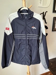 Chaqueta cortavientos ligera con cremallera completa de fútbol americano Denver Broncos grande de la NFL para hombre - Imagen 1 de 8