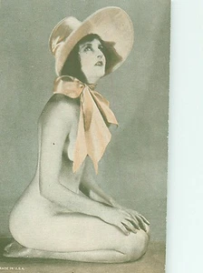 NUDE WEARING HAT RISQUE PIN-UP MODEL ARCADE CARD PLAIN BACK - Picture 1 of 2