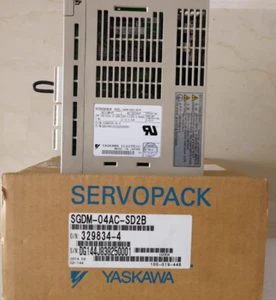 SGDM-04AC-SD2B Servo Drive - Picture 1 of 2