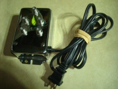 RadioShack Archer 15-1119 4-Way Output Coax Distribution Amplifier 50-400 - #10 - Image 1 of 2