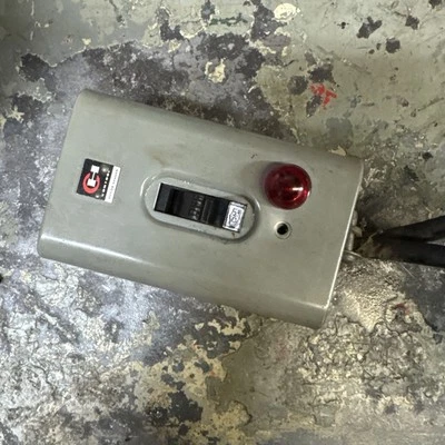 Cutler-Hammer On/Off, BUL 9101 with over load protection No. 9101H74A,1 HP, - Image 1 of 4