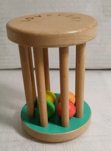 Bolas multicolores de juguete para bebé Lovevery Montessori de madera - Imagen 1 de 6