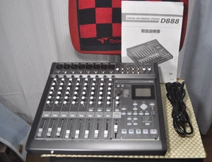 KORG D888 Digital Recording Studio Multi Track Recorder - Picture 1 of 9