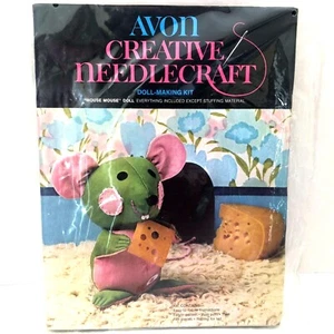 Vintage Avon Creative Needlecraft Doll Making Kit House Mouse Doll New - Picture 1 of 3