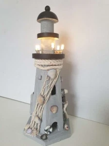 MARITIMES Deko Leuchtturm- schwarz/ weiß LED Deko Maritim Holz 27 cm - Bild 1 von 6