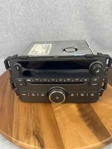2008 OEM GMC Sierra AM FM Radio CD Player GM Part No. 25865029 - Picture 1 of 14