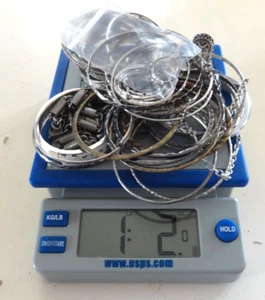 1lb+ BULK SILVER TONE JEWELRY UNTESTED WEARABLE RESELL BRACELETS NECKLACES 30+PC - Picture 1 of 8