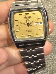 Seiko7019-6081 TV Mens watch Retro Automatic movement day date Arabic Runs well - Picture 1 of 17