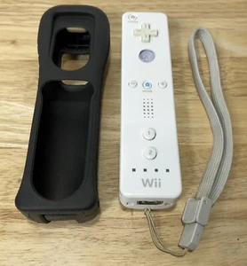 OEM White Wii Remote Controller RVL-003 Genuine Official w/ Strap + Cover - Picture 1 of 6