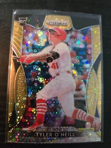 2019 Panini Prizm Prizms Orange Donut Circles #127 Tyler O'Neill /150 - Picture 1 of 2