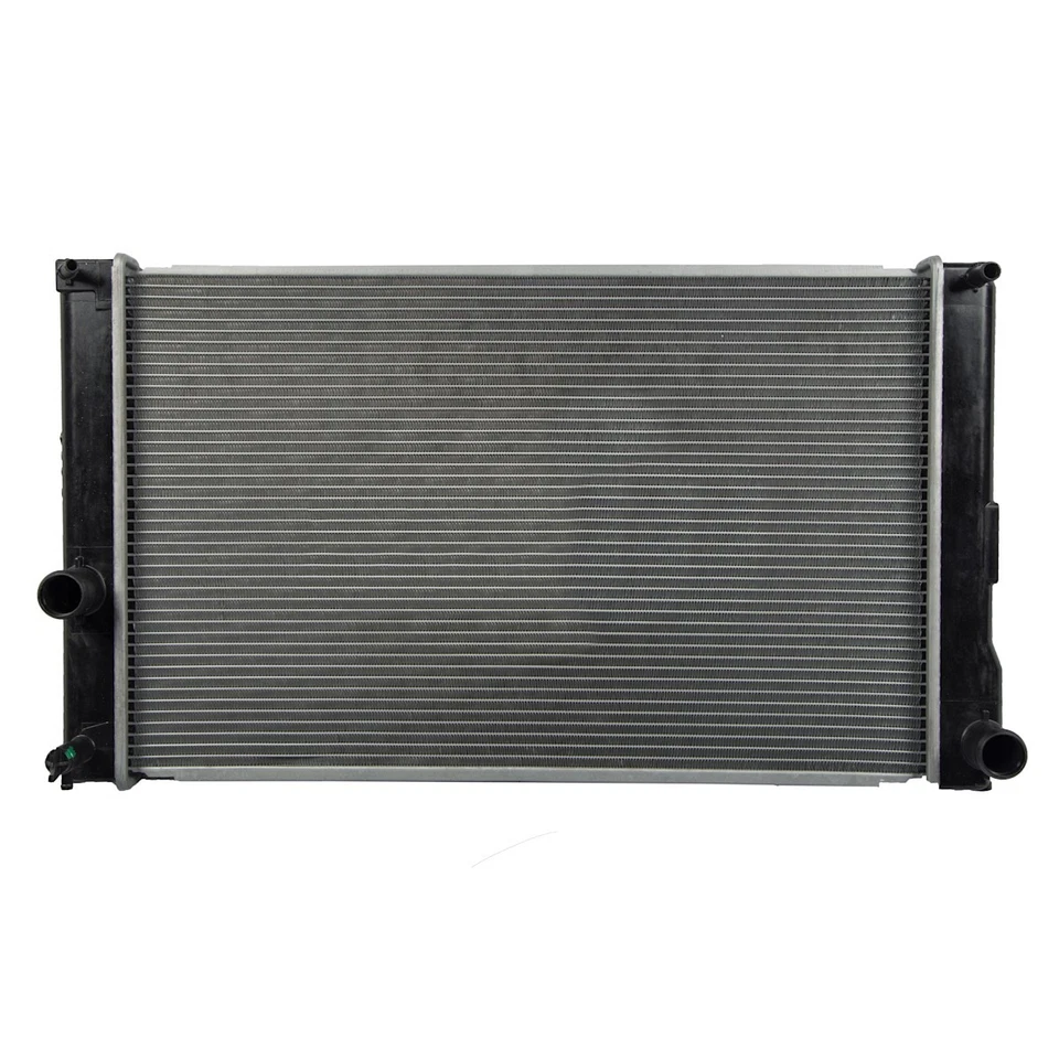 3775 CSF Radiator for Toyota Prius V Plug-In Lexus CT200h 2011-2015 - Image 1 of 1