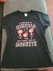 T-shirt maglietta This Is My Circus And These Are Monkeys - Foto 1 di 4