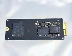 Apple Samsung SSD 32GB PCIe 3.0 (NVMe) iMAC 2017 (MZ-KNZ0320/0A6) - Picture 1 of 4