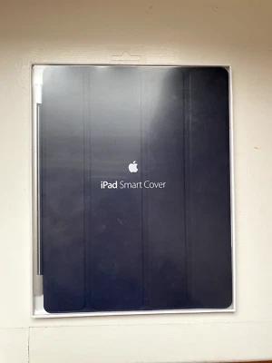 NEW Apple iPad Smart Cover Navy Leather MD303LL/A for iPad 2nd 3rd and 4th Gen - Image 1 of 3